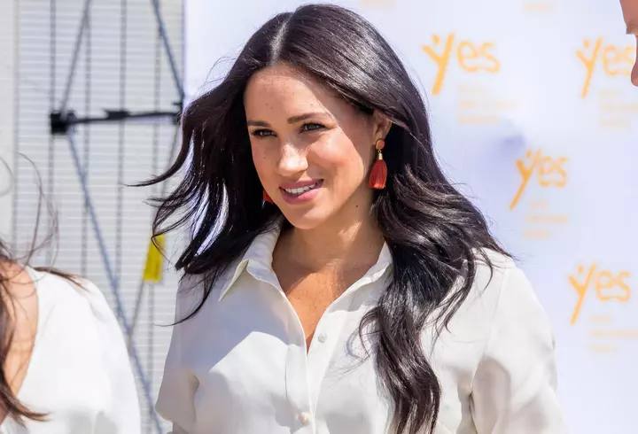 Alina Pușcaș, de urgență la spital, unde a fost confirmată pozitiv cu noul coronavirus: "Sunt într-un cort militar. Acest nemilos COVID-19..."