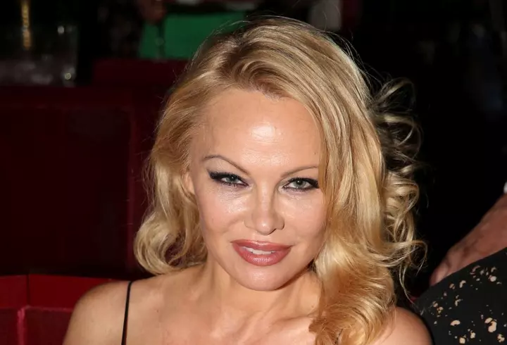 Familia s-a reunit! După despărțirea de Alex Bodi, Bianca Drăgușanu a petrecut o zi întreagă alături de Victor Slav!