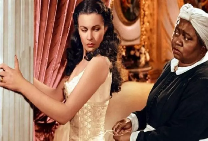 Olivia Steer îl atacă pe Klaus Iohannis, pentru măsurile care vor fi luate după 15 iunie: „Ceaușescu doi”