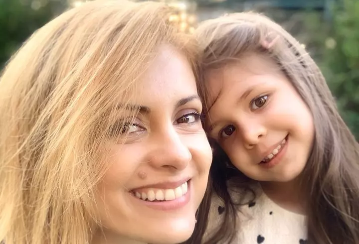 Primele imagini cu Alina Pușcaș de acasă, după ce s-a vindecat de COVID-19 și a fost externată: "Îmi pare rău, dar mie chiar mi-a fost foarte bine!"