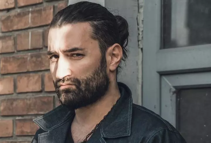 Emily Burghelea continuă atacul către Acces Direct! Noi declarații grave despre ce se întâmplă spatele camerelor: ”O păcălește pe Vulpița cu locul de asistentă ca să mușamalizeze toată situația”