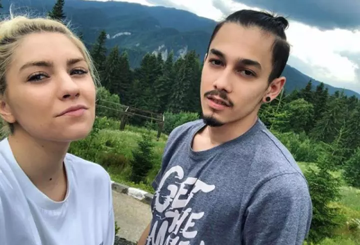 Un nou studiu arată că distanța socială de 2 metri ar putea să NU fie suficientă: "Picăturile de salivă ar putea ajunge până la 5 metri distanță în numai 5 secunde"