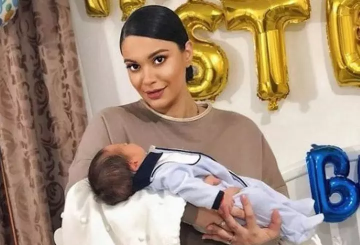 Gigi Becali e în culmea fericirii. A devenit bunic de fetiță. Teodora, fiica lui, a născut un bebeluș sănătos, care a primit nota 10 la naștere: „O cheamă Maria”