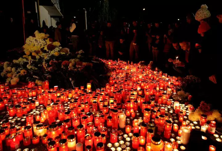 Focar de COVID-19 la Fan Courier, cea mai importantă firmă de curierat, din România! Opinia lui Raed Arafat: "Riscul ca prin colete să se transmită…"