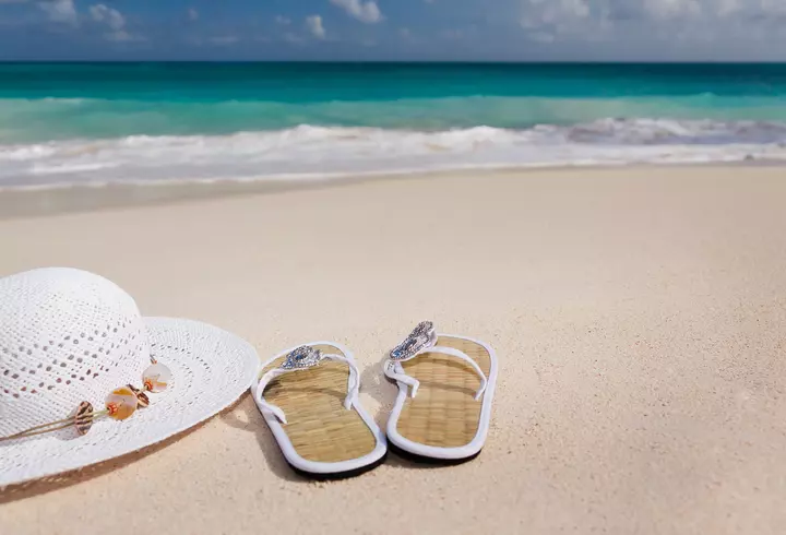 (P) Beauty news AVON: trenduri în machiaj și noutăți parfumate pentru vara 2020