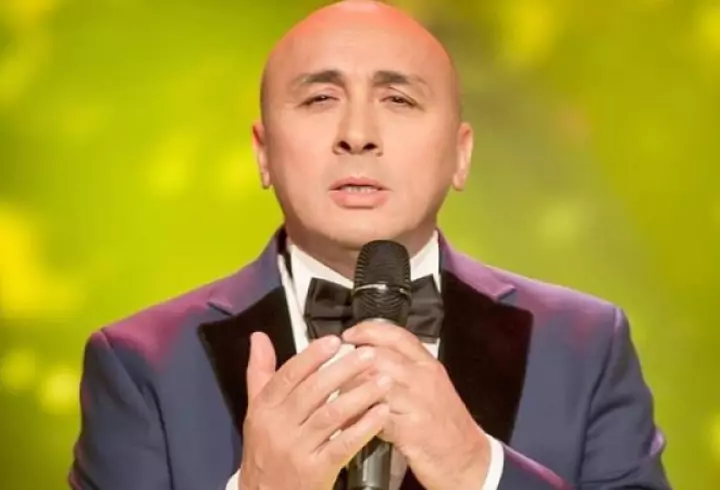 Un nou studiu arată că distanța socială de 2 metri ar putea să NU fie suficientă: "Picăturile de salivă ar putea ajunge până la 5 metri distanță în numai 5 secunde"