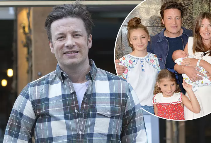 Brigitte Pastramă, desființată de cumnată: "A întreținut relații sexuale la TV, iar fiica ei a ajuns de batjocura clasei din cauza asta!"