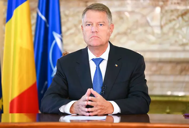 Caz impresionant la Oradea. O fetiță de 12 ani bolnavă de COVID-19 s-a internat singură la spital, pentru a-și proteja mama bolnavă de cancer