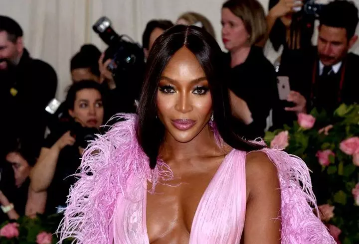 Ce face George Burcea de când a aflat că Andreea Bălan are un nou iubit. Actorul a stârnit controverse cu ultimele fotografii postate