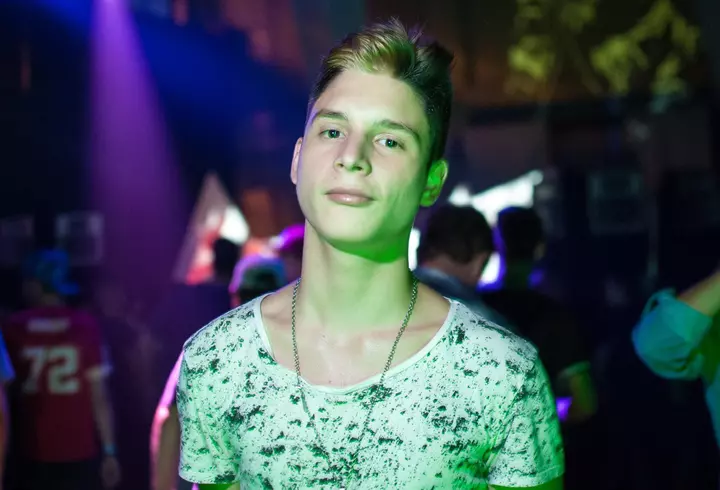 Cum arată Dana Rogoz în costum de baie, la o lună și jumătate de când a născut! Vedeta este într-o formă fizică de invidiat: "Ai abdomenul plat"