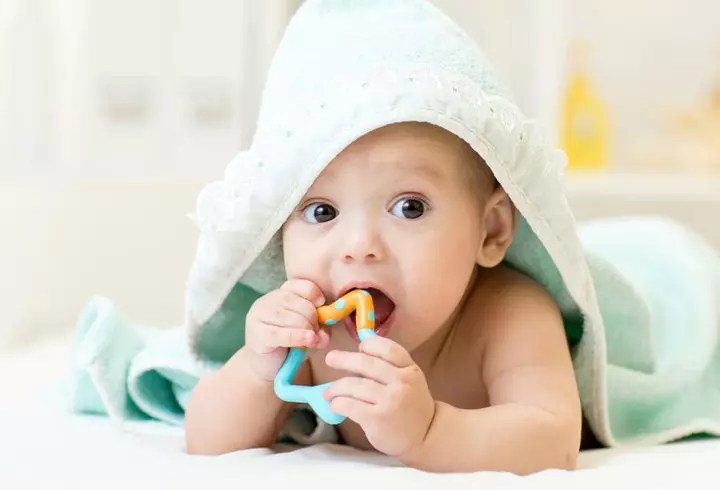 COLECȚII FABULOASE PENTRU COPII MICI, MARI ȘI MAI MARI