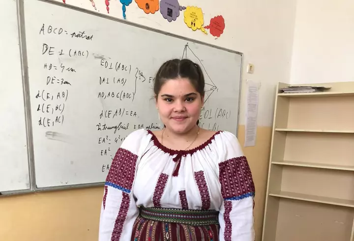 Tratamentul naturist care vindecă durerea de gât în câteva ore. Este foarte bun și pentru creșterea imunității, în lupta împotriva COVID-19!