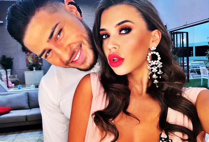 Știați că Marius Tucă are o fată de 22 de ani? Iată cum arată Daria, "Leoaică născută din coama lumii" și cu ce se ocupă