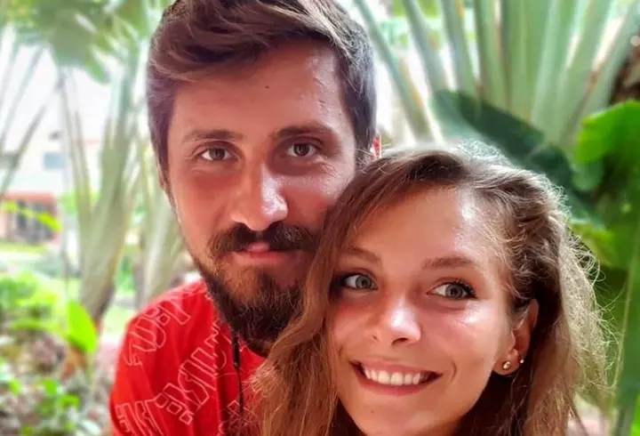 Cum arată fiul cel mic al lui Arnold Schwarzenegger, la 22 de ani. Tatăl lui a fost Mr. Universe, iar el suferă de obezitate morbidă