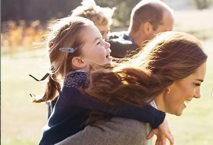 Zizik a revenit la "Star Matinal"! Cum arată coregrafa, la mai puțin de un an de când a devenit mamă