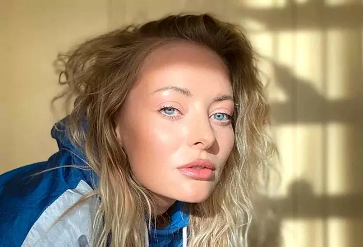 Brigitte Pastramă, desființată de cumnată: "A întreținut relații sexuale la TV, iar fiica ei a ajuns de batjocura clasei din cauza asta!"