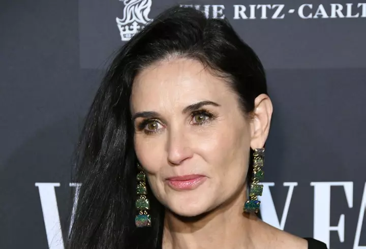 Andreea Podărescu, bătută de iubita fostului său partener: „M-a doborât la pământ, am politraumatism cranian”