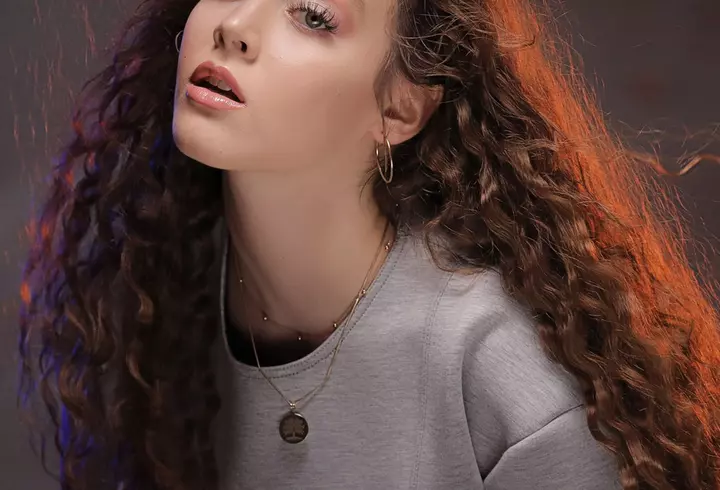 (P) P&G transformă încă o sală de clasă într-un spațiu sigur și primitor pentru elevii clasei pregătitoare