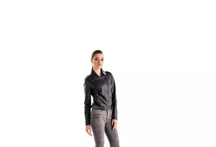 (P) P&G transformă încă o sală de clasă într-un spațiu sigur și primitor pentru elevii clasei pregătitoare