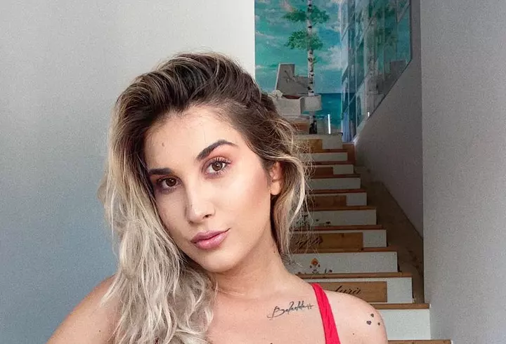 Loredana spune adevărul despre operațiile estetice și trucurile de înfrumusețare la care apelează: "Am niște reguli de la care nu mă abat nici măcar în vacanță"/ EXCLUSIV