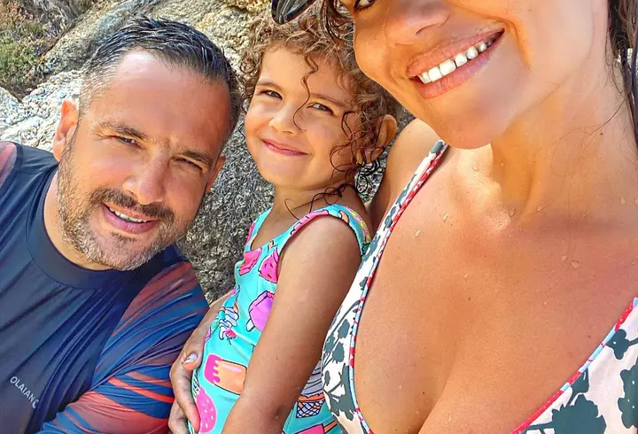 Ștefania Urecheatu de la Mireasa, bătută și tunsă de fostul iubit. Totul ar fi pornit de la Jador