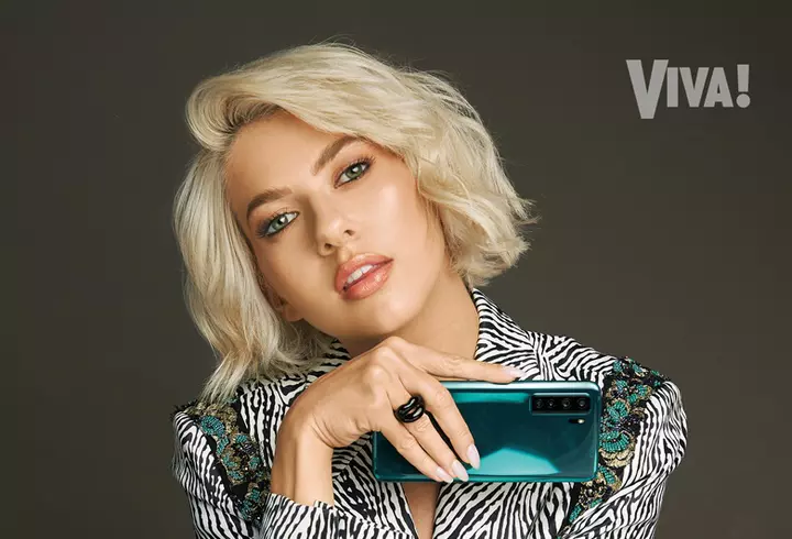 Cum arăta Gabriela Firea la începutul carierei. Prezenta Știrile TVR, acum mai bine de 25 de ani, și era brunetă