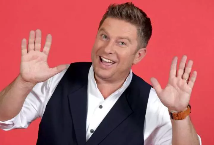 După scandalul monstru, Brigitte l-a mutat pe fiul ei, Robert Sfăt, în casa soacrei. Florin Pastramă i-a pus toată vila la dipoziție