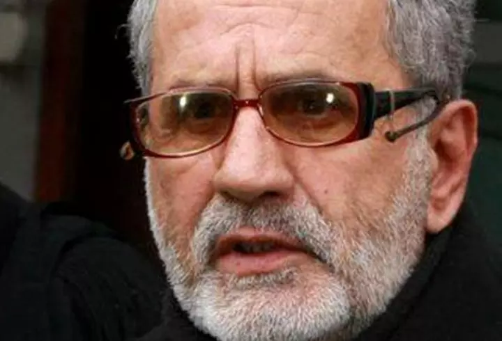 După scandalul monstru, Brigitte l-a mutat pe fiul ei, Robert Sfăt, în casa soacrei. Florin Pastramă i-a pus toată vila la dipoziție