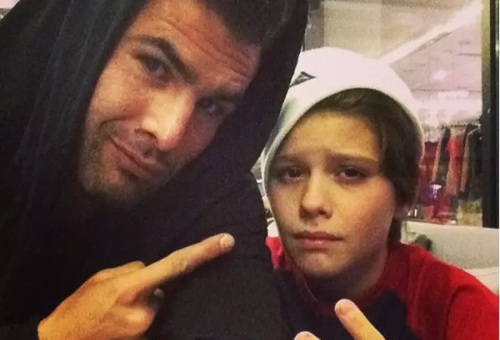 După scandalul monstru, Brigitte l-a mutat pe fiul ei, Robert Sfăt, în casa soacrei. Florin Pastramă i-a pus toată vila la dipoziție