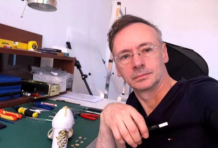 Adriana Bahmuțeanu le atacă pe femeile care au trecut prin viața lui Irinel Columbeanu: "Cine îi sare acum în ajutor?"