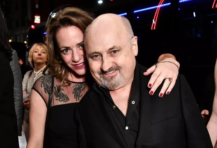 Ce tratamente anti COVID-19 se folosesc în România, atât pentru pacienții cu forme ușoare, cât și pentru cei în stare gravă: "Toate au efecte secundare"