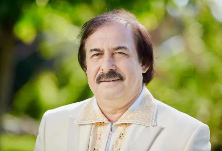 Cine îl înlocuiește pe Bebe Cotimanis la PRO TV: "Este o provocare, vreau să aduc o zonă de calm"