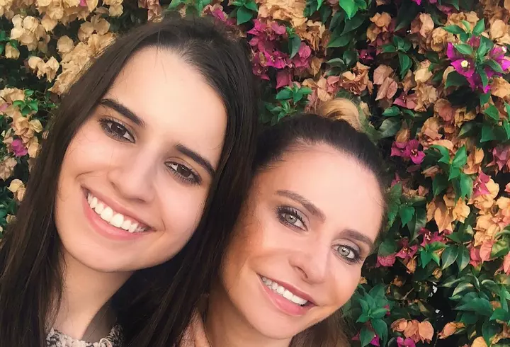 Ștefania Urecheatu de la Mireasa, bătută și tunsă de fostul iubit. Totul ar fi pornit de la Jador