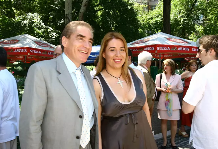 Actorul Johnny Leeze a murit, după ce a fost infectat cu COVID-19