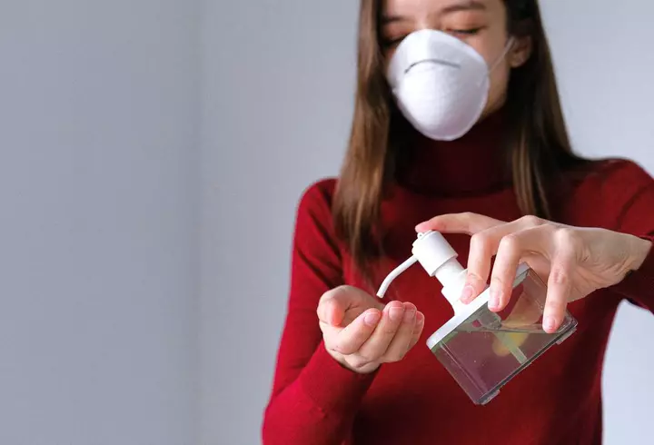 Gina Pistol nu mai ține cont de calorii! A ieșit singură la restaurant și și-a satisfăcut toate poftele culinare