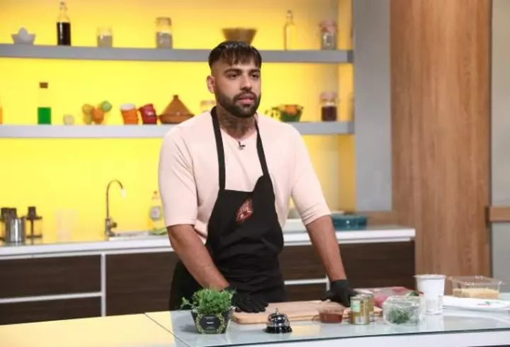 Ellie White a fost testată pozitiv cu COVID-19: ”Voi sta carantinată la domiciliu, cu tratamentul aferent”. Soțul ei a ajuns la spital