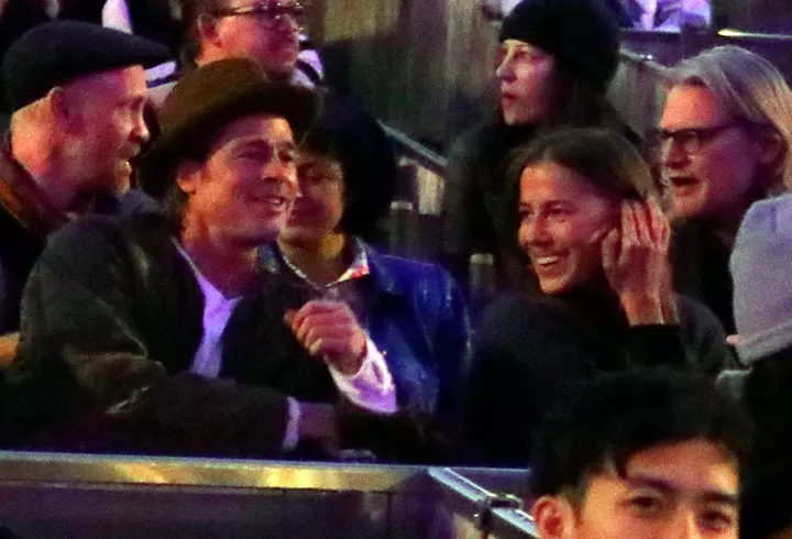 Andi Moisescu, infectat cu coronavirus. Cu o săptămână în urmă, Olivia Steer îndemna oamenii să renunțe la măști!