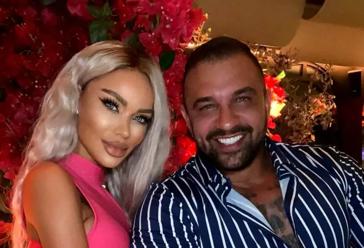 Mirela Vaida, totul despre debutul în televiziune, de acum 16 ani: "La prima emisiune am intrat în direct în trening. Am pornit de la munca de jos" / EXCLUSIV