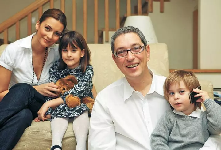 Steliana Sima are COVID-19! Primele declarații ale cântăreței de muzică populară: "Nu mă simt deloc bine"