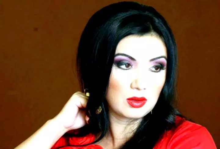 adriana-bahmuteanu-1