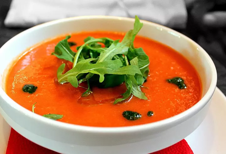 Cine este România Matcașu, singura femeie care poartă numele țării noastre. A fost botezată de Regele Carol al II-lea!