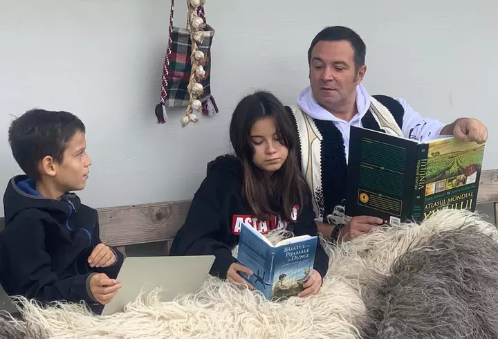 Bianca Drăgușanu, pe mâna mascaților: "Un diamant în valoare de 10 milioane de euro". Ce legătură are Andreea Mantea