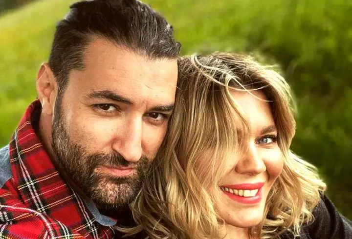 S-a mutat în India, dar nu a scăpat de problemele din România! Iulia Vântur, pe cale să piardă tot într-un proces