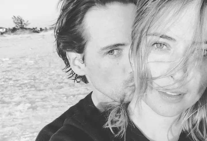 Solistul de muzică populară Dumitru Stroie a murit într-un accident de mașină. Avea 30 de ani