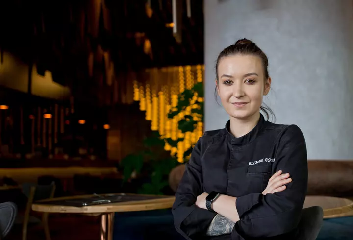 S-a mutat în India, dar nu a scăpat de problemele din România! Iulia Vântur, pe cale să piardă tot într-un proces