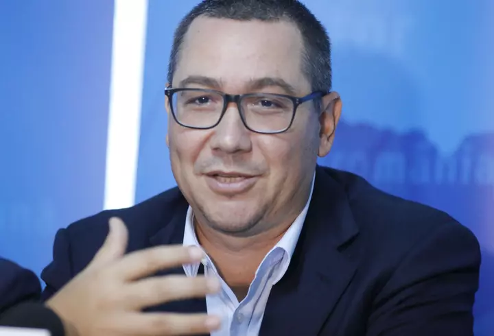 A murit Paolo Rossi, unul din cei mai mari fotbaliști ai Italiei, la doar 64 de ani. Cauza decesului