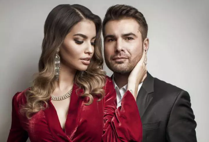 Solistul de muzică populară Dumitru Stroie a murit într-un accident de mașină. Avea 30 de ani