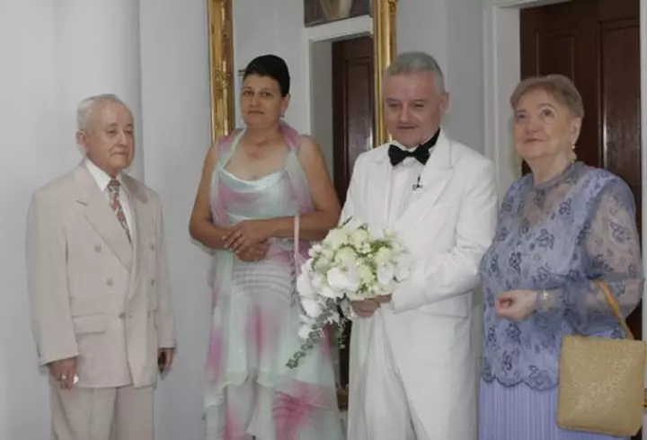 Secretul bine păstrat al Familiei Regale britanice: cine erau verișoarele Reginei care au murit închise în ospiciu