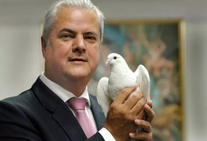 Reacția lui Lucian Mîndruță, după ce soția lui s-a vaccinat împotriva COVID-19. Cum se simte Ioana