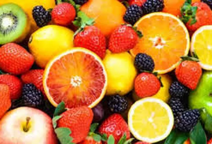 De ce mâncăm mai mult iarna? Explicația și soluțiile nutriționistului: suntem mult mai predispuși la depresie